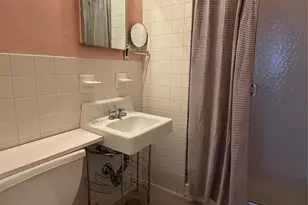 1623 3rd Ave, New York, NY 10128 - Photo 3