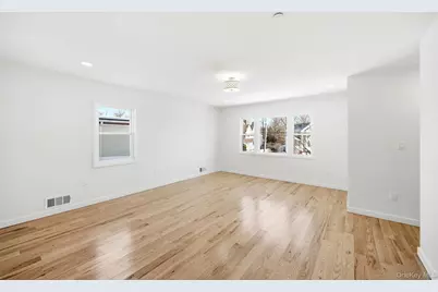 113 Woodland Avenue #A, New Rochelle, NY 10805 - Photo 9