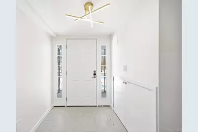 113 Woodland Avenue #A, New Rochelle, NY 10805 - Photo 7