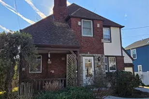 15 Donald Pl, East Rockaway, NY 11518 - Photo 3