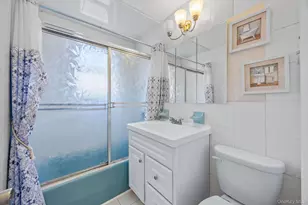 97-38 Bristol Ave, Ozone Park, NY 11417 - Photo 15