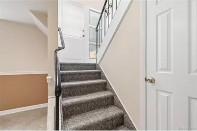 20 Steuben Drive, Oyster Bay, NY 11753 - Photo 15