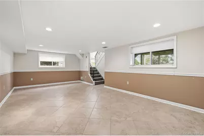 20 Steuben Drive, Oyster Bay, NY 11753 - Photo 19