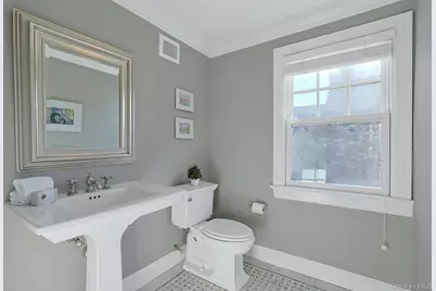 369 Evandale Road, Scarsdale, NY 10583 - Photo 19