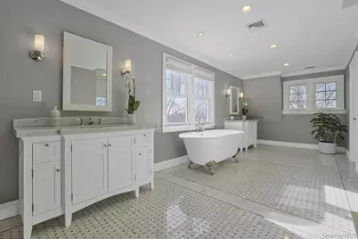 369 Evandale Road, Scarsdale, NY 10583 - Photo 25