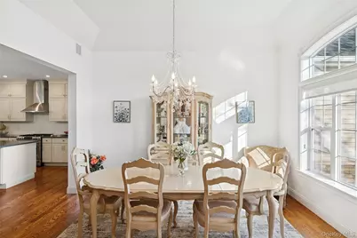 9 Sipala Court, Manorville, NY 11949 - Photo 5