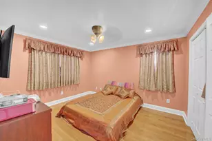 82-20 250th St, Bellerose, NY 11426 - Photo 11