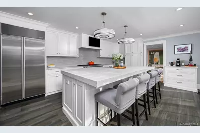 443 Highbrook Avenue, Pelham, NY 10803 - Photo 9