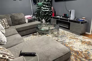 146-15 221st St, Springfield Gardens, NY 11413 - Photo 3