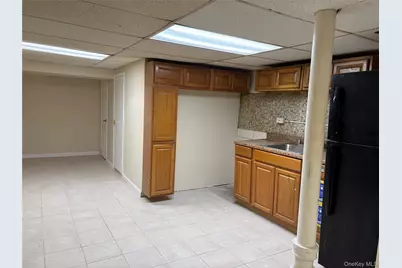 146-15 221st Street, Springfield Gardens, NY 11413 - Photo 35
