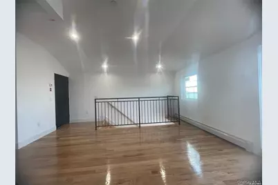 7241 Hillmeyer Avenue #2, Arverne, NY 11692 - Photo 3