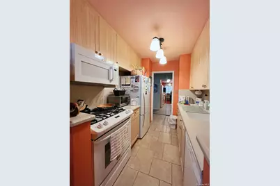 1815 215 St #1, Bayside, NY 11360 - Photo 5