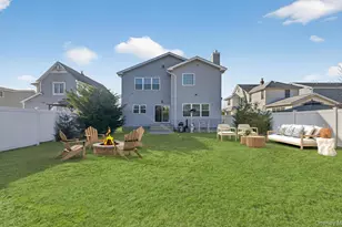 805 Pine Pl, Bellmore, NY 11710 - Photo 23