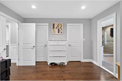 805 Pine Place, Bellmore, NY 11710 - Photo 19