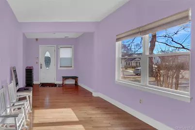 87 Vail Avenue, Riverhead, NY 11901 - Photo 7