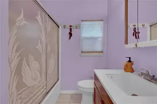 87 Vail Ave, Riverhead, NY 11901 - Photo 11