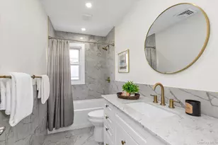 513 Dee Ct, East Meadow, NY 11554 - Photo 17