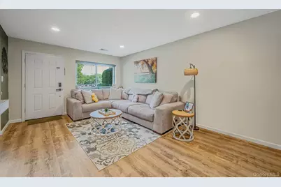 220 Storm Drive, Holtsville, NY 11742 - Photo 11