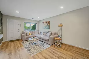 220 Storm Dr, Holtsville, NY 11742 - Photo 11