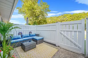 220 Storm Dr, Holtsville, NY 11742 - Photo 3