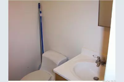 17 Sneden Place W #17, Spring Valley, NY 10977 - Photo 25