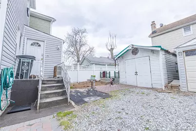 12406 111th Avenue, Richmond Hill, NY 11420 - Photo 9