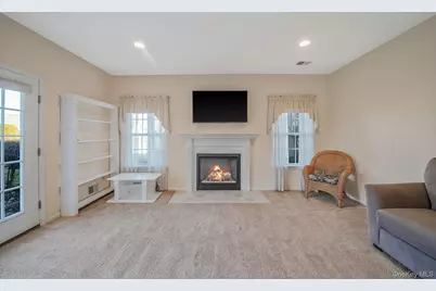 554 Mirror Pond Court, Moriches, NY 11955 - Photo 7