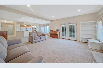 554 Mirror Pond Court, Moriches, NY 11955 - Photo 5