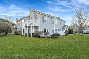 554 Mirror Pond Ct, Moriches, NY 11955 - Photo 23