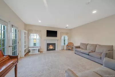 554 Mirror Pond Court, Moriches, NY 11955 - Photo 7