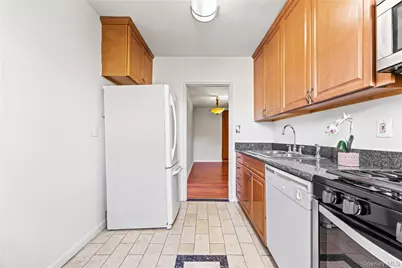 150-15 79th Avenue #6K, Kew Gardens, NY 11367 - Photo 3