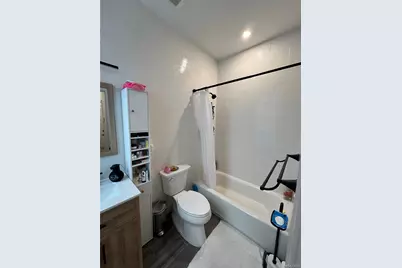 39-31 47th Avenue, Sunnyside, NY 11104 - Photo 15