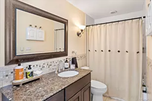 222 Chance Dr, Oceanside, NY 11572 - Photo 35