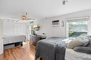 222 Chance Dr, Oceanside, NY 11572 - Photo 33