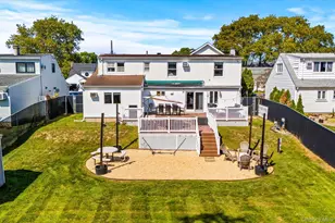 222 Chance Dr, Oceanside, NY 11572 - Photo 9