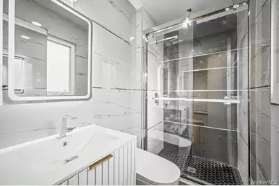 1 Saratoga Street, Long Beach, NY 11561 - Photo 13