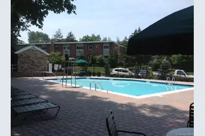 660 Veterans Highway #4-1G, Hauppauge, NY 11788 - Photo 3