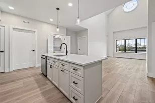 80 Division St, Patchogue, NY 11772 - Photo 5