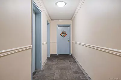 54-40 Little Neck Parkway #4F, Little Neck, NY 11362 - Photo 9