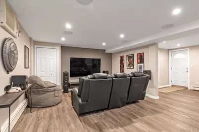 132-30 80th Street, Ozone Park, NY 11417 - Photo 21