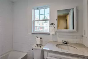 36 Carney, Glen Cove, NY 11542 - Photo 11