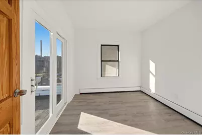 14 Rich Avenue, Mount Vernon, NY 10550 - Photo 19