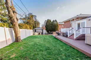 26 Glenwood Rd, Plainview, NY 11803 - Photo 37