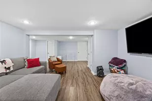 26 Glenwood Rd, Plainview, NY 11803 - Photo 23