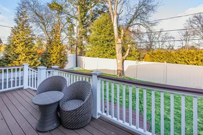 26 Glenwood Road, Plainview, NY 11803 - Photo 29