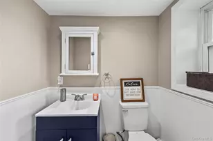 26 Glenwood Rd, Plainview, NY 11803 - Photo 21