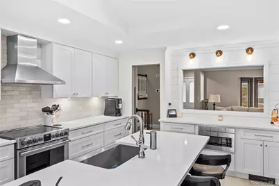 26 Glenwood Road, Plainview, NY 11803 - Photo 13