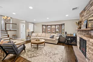 26 Glenwood Rd, Plainview, NY 11803 - Photo 7