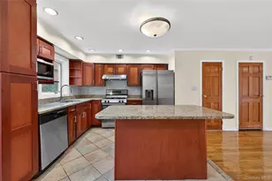 62-47 Douglaston Pkwy, Douglaston, NY 11362 - Photo 5