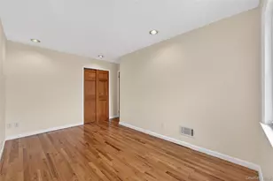 62-47 Douglaston Pkwy, Douglaston, NY 11362 - Photo 11